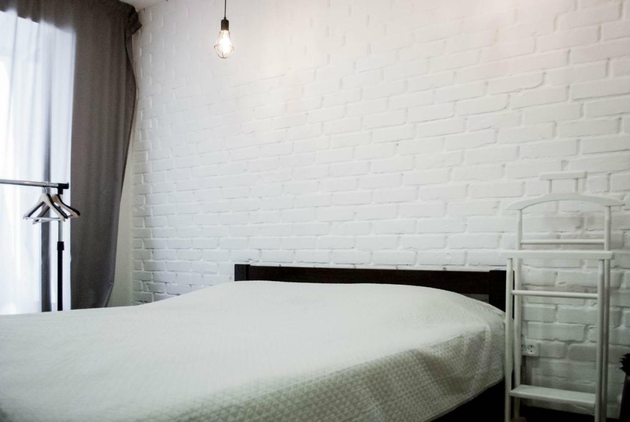 Hostel Uyutniy Dvorik Odessa Esterno foto